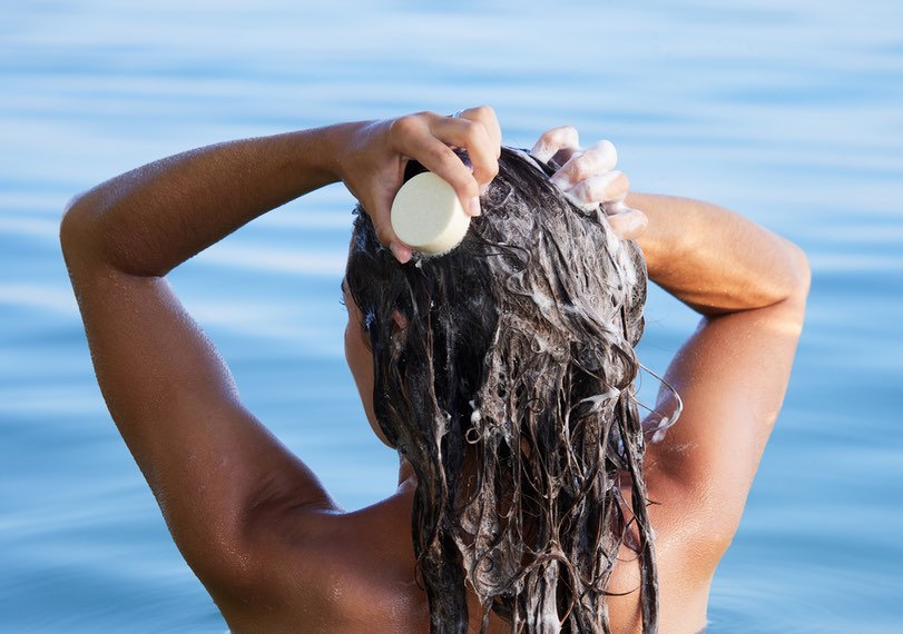 Festes Shampoo richtig anwenden