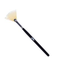 Cosmetic brush