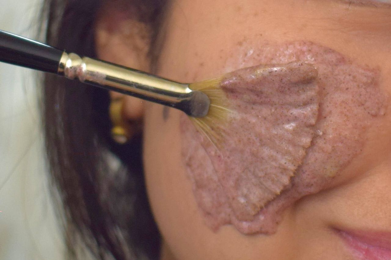 Enzympeeling Gesicht